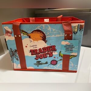 Trader Joe's  Stand-Up Collapsible Grocery Tote Bag, NWT